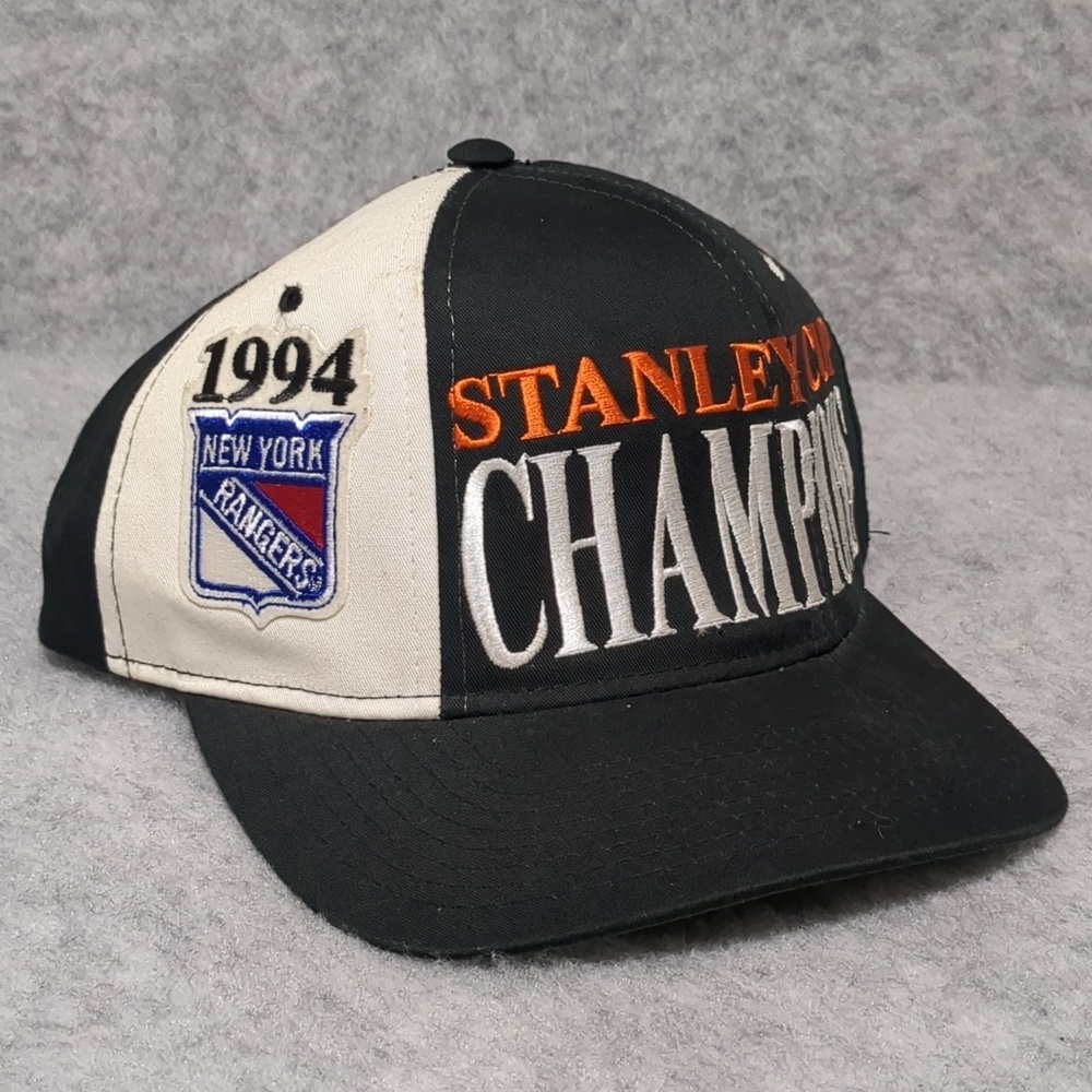 Vintage 1994 NHL Stanley Cup Champions STARTER Cap.